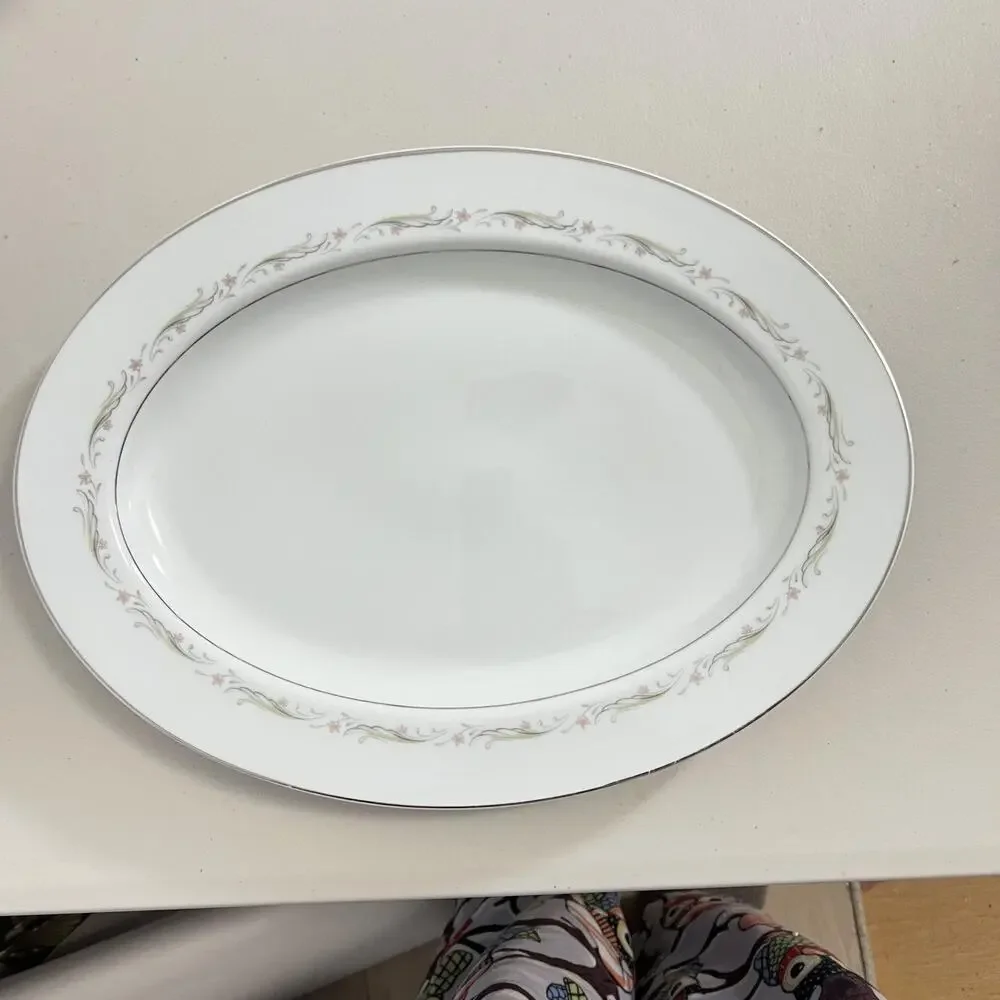 Vintage Larchmont‎ Fine China 8091 Japan Oval Serving Platter Floral Silver 14
